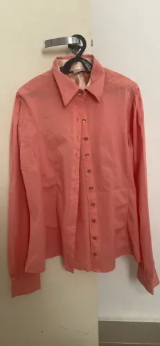 Camisa social feminina cor rosa tamanho G
