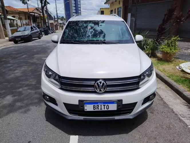 Volkswagen Tiguan 2.0 TSI 16V 200cv Tiptronic 5P 2013