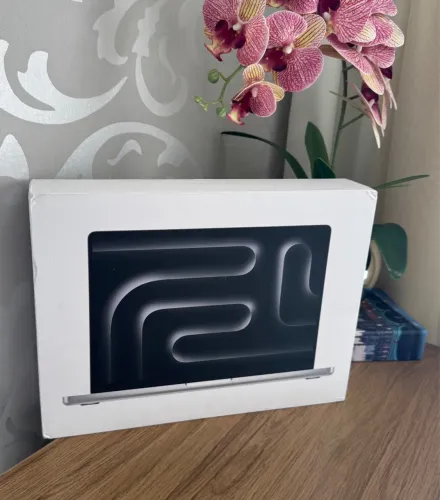 Macbook Pro M3 Pro 1TB