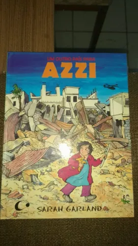 Livro Um Outro País Para Azzi