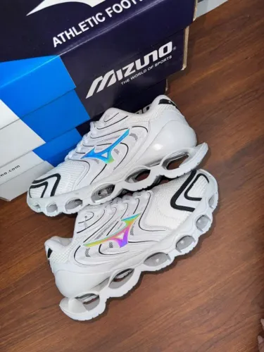 Mizuno Premium