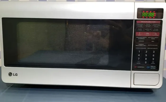Micro-ondas LG Grill 30 Litros