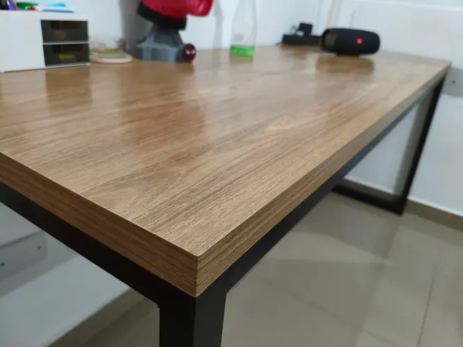 Mesa de escritório Nova