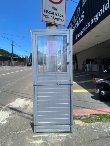 ÚLTIMA CHANCE - PORTA DE ALUMÍNIO BRANCO 60CM 70CM 80CM