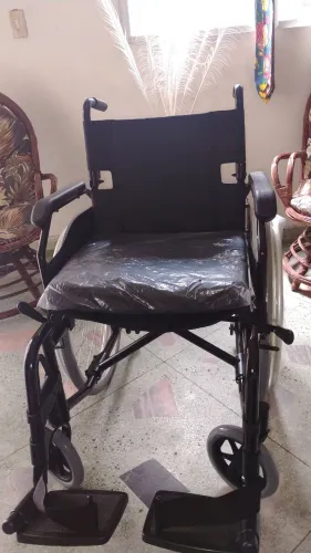 Cardeira de rodas até 120kg