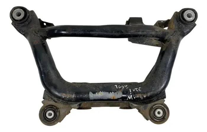 Agregado Quadro Suspensão Traseira Bmw 320i 2002 2003 6cc
