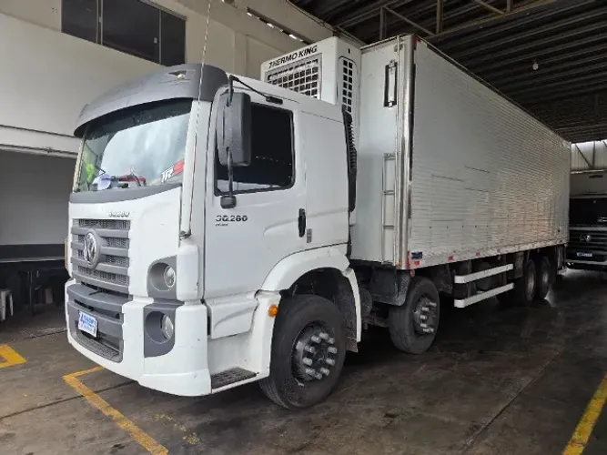 Vw 30280/22/23 cabine estendida bitruck baú frigorífico gancheira ou chassis 
