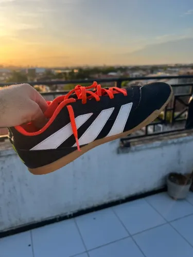 Chuteira Predator Club adidas original TAM 41 (usado 1 vez) quadra salão
