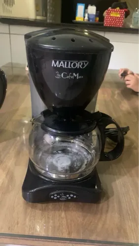 Cafeteira + Espremedor de frutas 90$