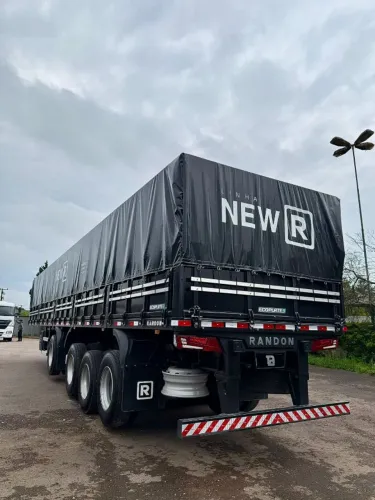 Carreta Graneleira 4° Eixo Randon 2025