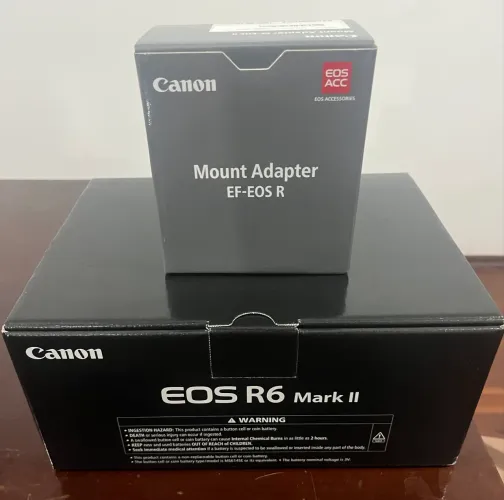 Câmera Canon R6 markII com adaptador Canon NOVA