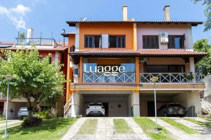 Casa em Condomínio em Tristeza