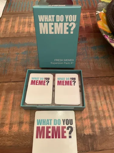 Jogo What do you MEME?