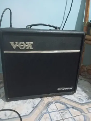 Amplificador caixa cubo de guitarra Vox VT 40 qualidade excelente 