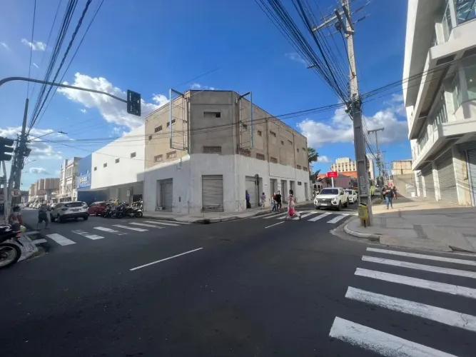 Ponto comercial para alugar no centro de Teresina com excelente localização, lojas de 95 m