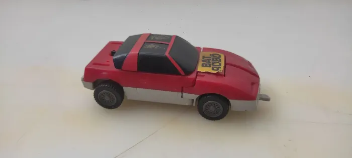 carrinho robo batrobô no estado