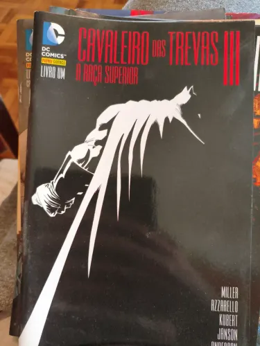 Cavaleiro das trevas 3 completo+ algumas capas variantes+ A Última Cruzada 