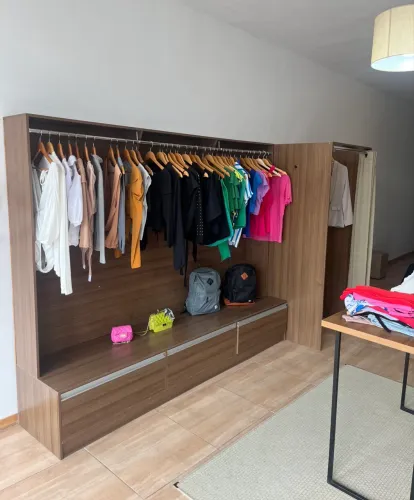 Mobília de loja, completa