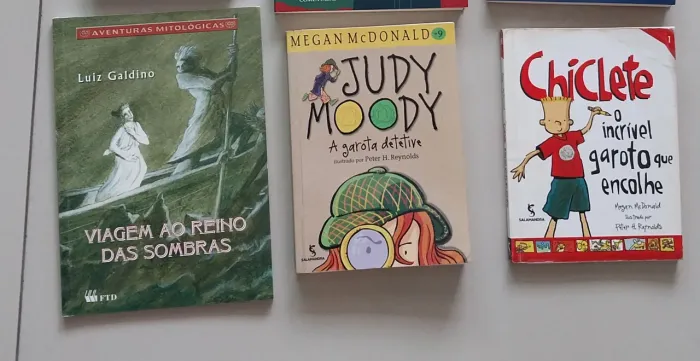 Livros paradidáticos diversos! Infantis e juvenis.