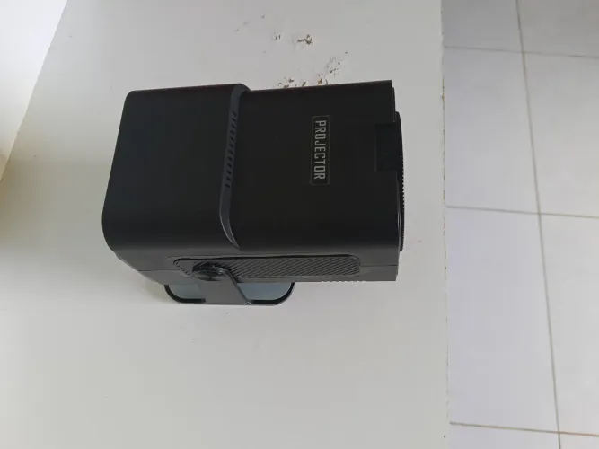 Projetor Smart HY320 - Praticamente Novo! 