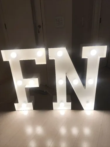 Letreiros Iluminados para festa