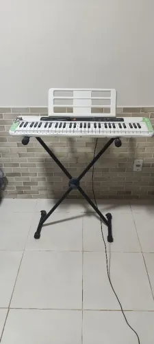 Teclado Casio st-200