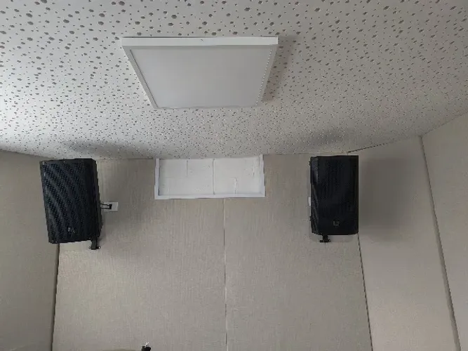 Vendo Caixa de Som Ativa EV ZLX-12P 1000w Super novas na caixa original