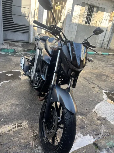 Fz25 2021 modelo 2022