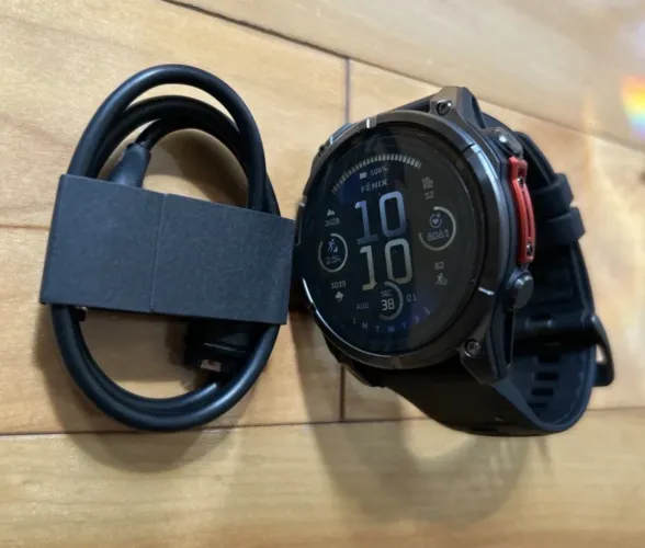 NEW - Novo! sem uso Garmin Fenix 8 - 47mm AMOLED Premium Multisport GPS Smartwatch