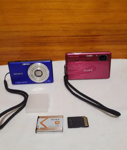 Câmera Sony Cyber-shot DSC-W530 e DSC-TX7 ler a descrição
