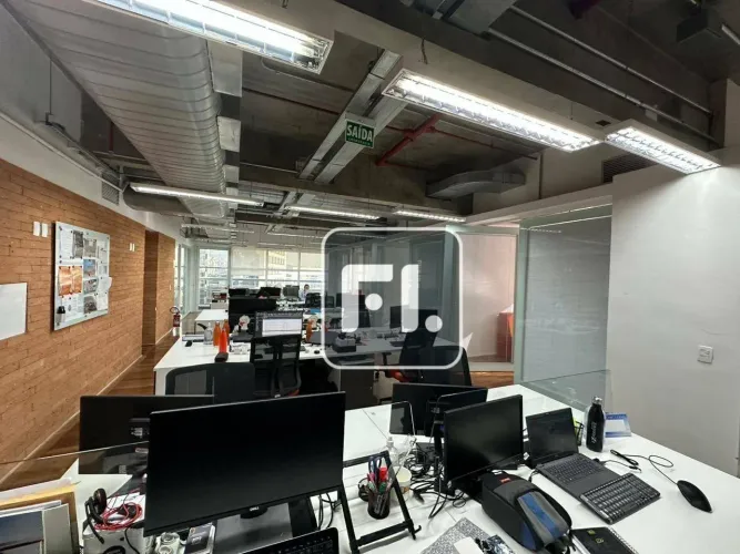 Conjunto para alugar, 366 m² por R$ 57.300,00/mês - Vila Olímpia - São Paulo/SP