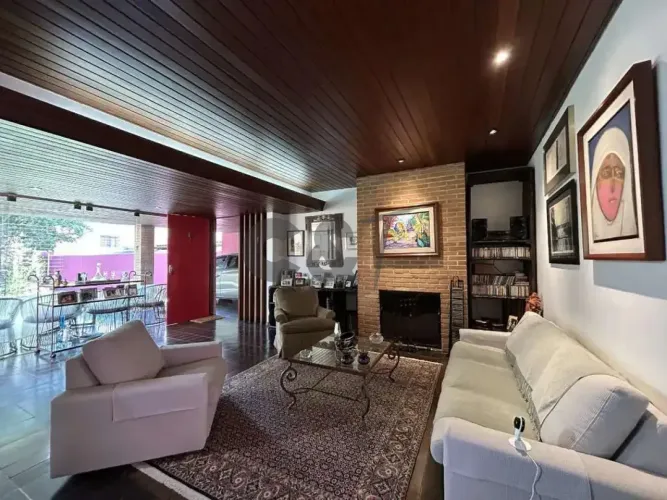Casa de Vila- 3 Dormitórios (1 Suíte) á Venda no Jardim Hípico - São Paulo/SP