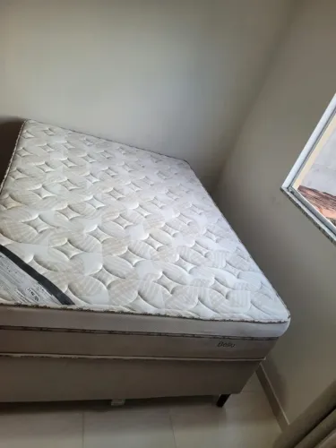 BAIXOU Cama casal box 