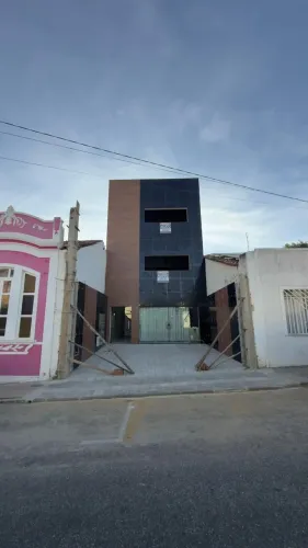 Alugo prédio ou pavimento comercial novo proximo da Prefeitura da Cidade e demais infra es