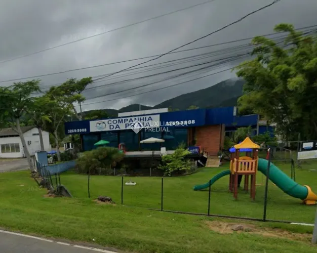 Auxiliadora Predial aluga loja comercial localizada na SC-401, em Florianópolis.