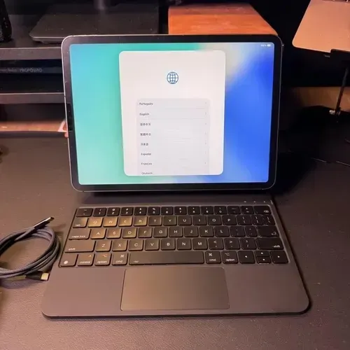 iPad Pro M1 - 11 pol - 3 geração - 266gb + Apple Pencil + Capa + Teclado
