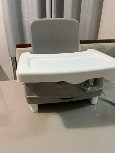 Cadeira de alimentação infantil 