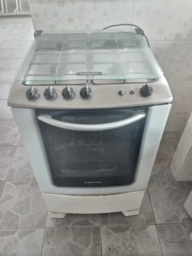 FOGÃO ELETROLUX 4 BOCAS. RETIRAR NO LOCAL