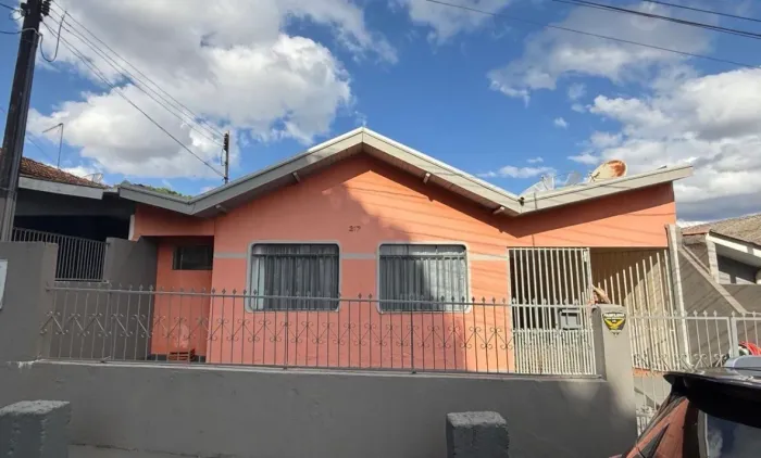 Casa à venda no Castelo Branco!