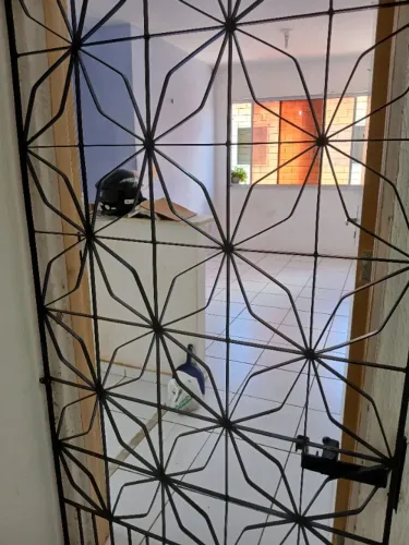 Vendo Um Apartamento No Baiiro De Messejana!