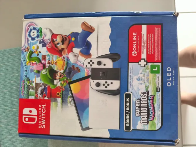 Vendo Nintendo switch OLED com controle