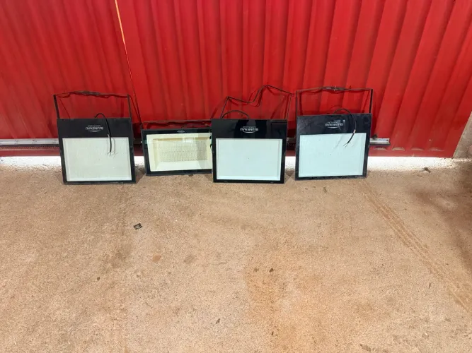 Vende-se refletores