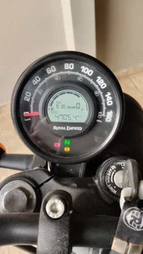 Vendo Royal Enfield Hunter 350 Dapper Grey em estado de nova!