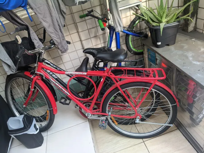 Vendo uma bicicleta monark
