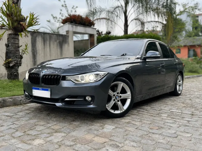BMW 320I A 2.0 Turbo/activeflex 16V 184cv 4P 2014
