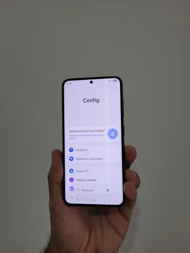 S23 5G 256gb 8 de ram Linha fina na tela 1 chip. Passo cartão
