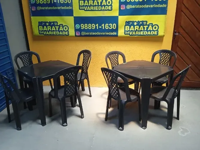 MEGA PROMOÇÃO JOGO DE MESA NOBRE PRETO COM MESA 72*72*72
