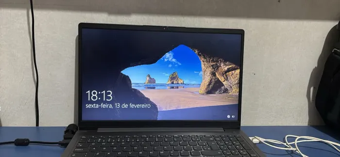 Computador IdeaPad 3