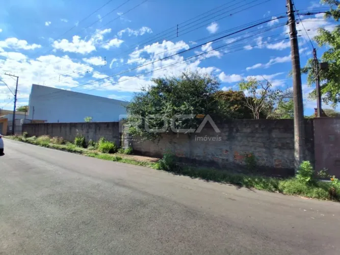 Terreno à Venda no Bairro Vila Celina em São Carlos