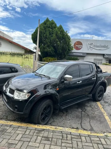 Mitsubishi L200 Triton HPE 3.2 CD TB Int.diesel AUT 2013